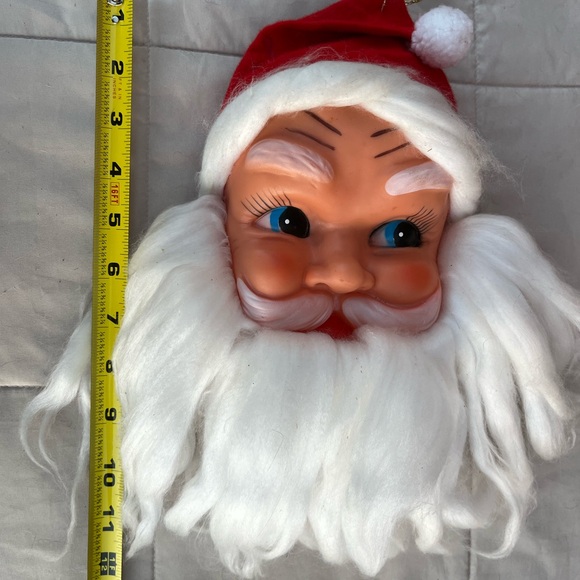 Vintage Hanging Santa Face, Musical, Christmas - Picture 6 of 7